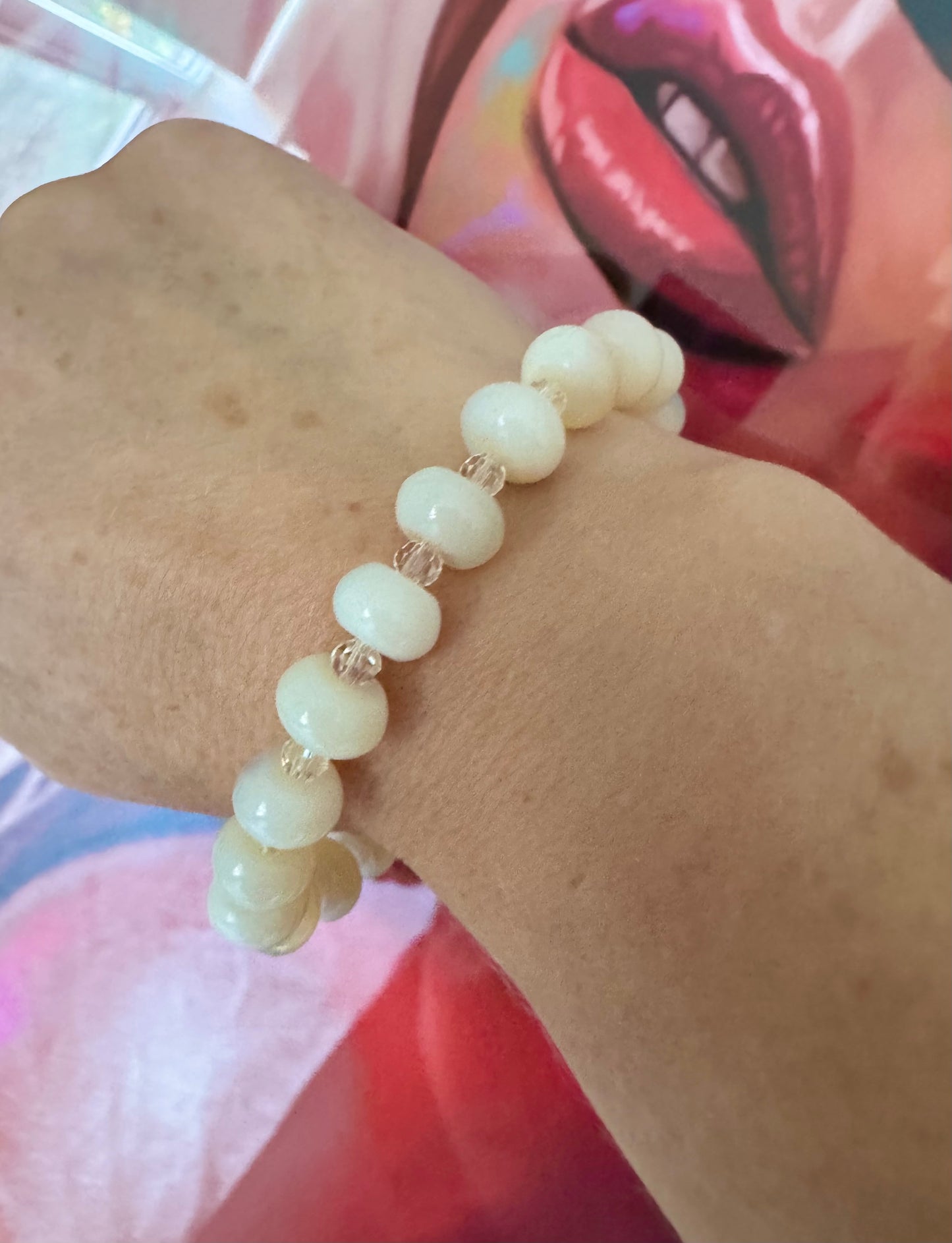cream opaline bead bracelet