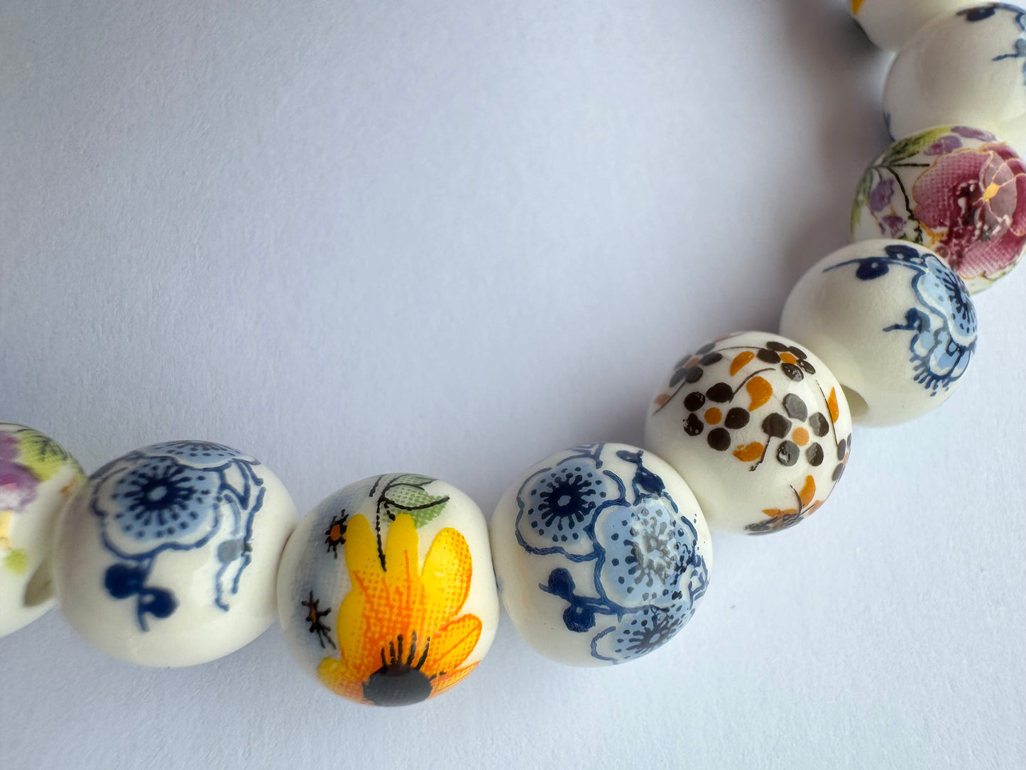 ceramic flower bead bracelet
