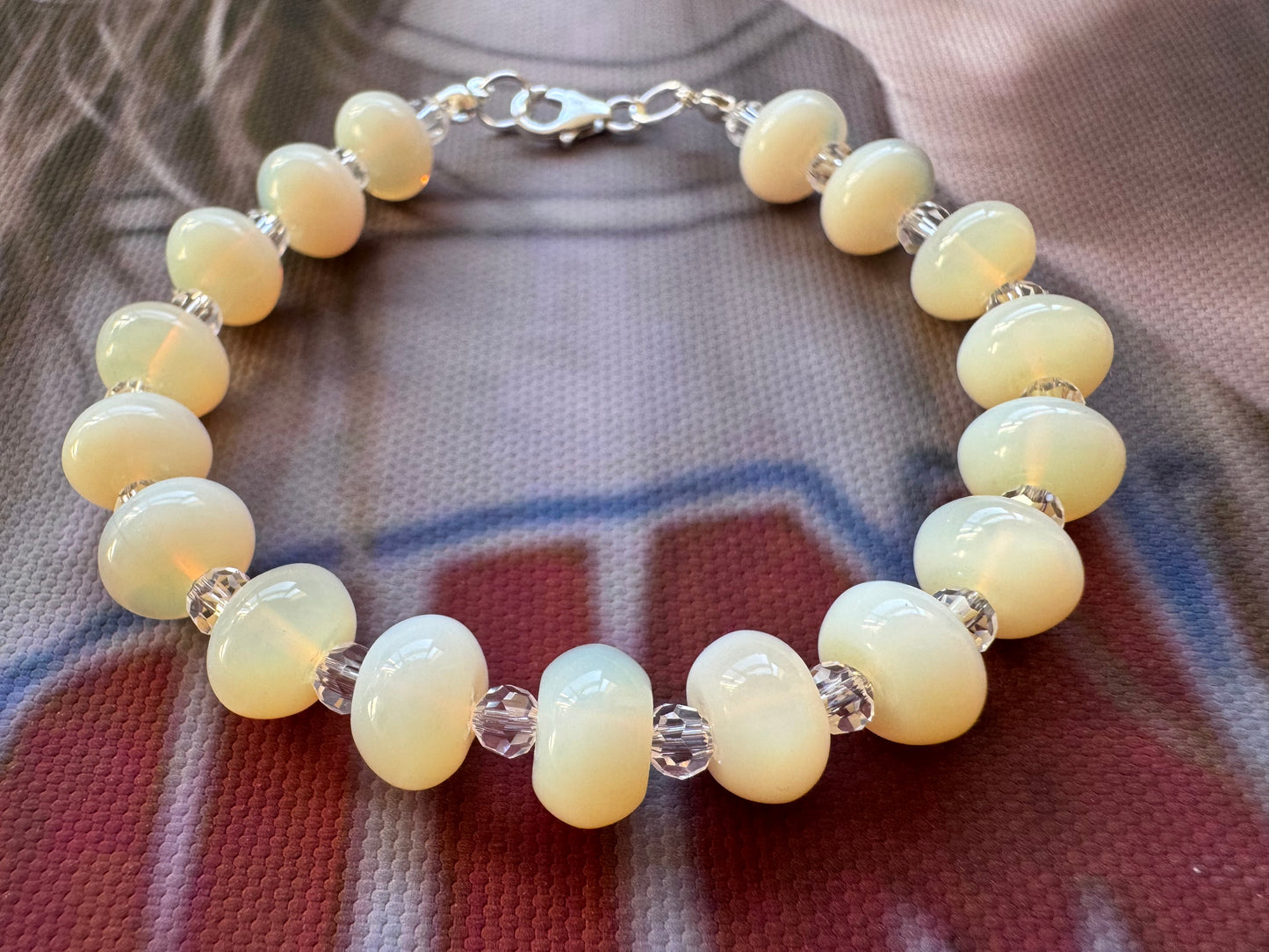 cream opaline bead bracelet