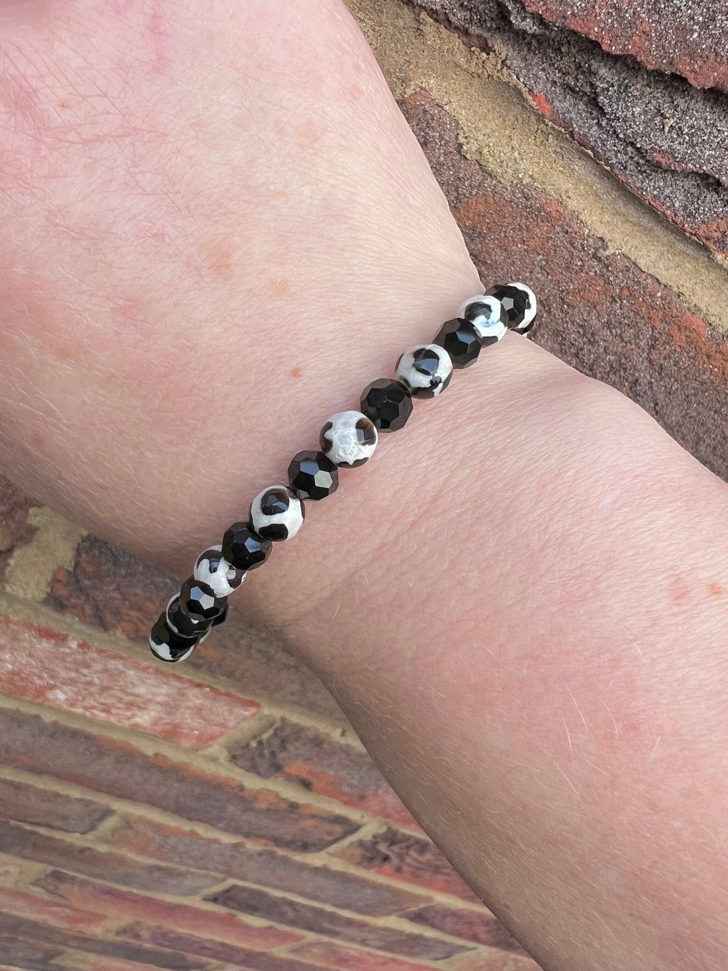 Moira monochrome bracelet