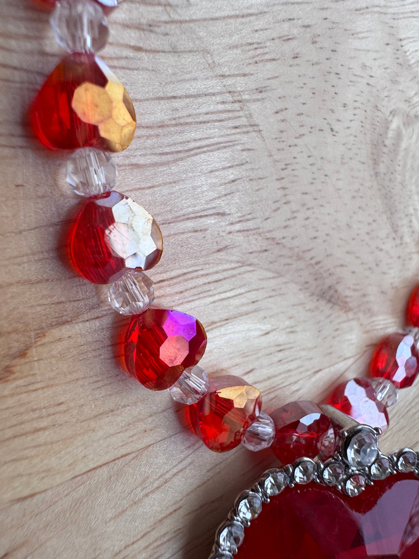 red hearts pendant necklace